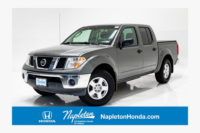 Storm Gray 2007 Nissan Frontier Pickup Truck Four-Wheel Drive 5-Speed Automatic Overdrive