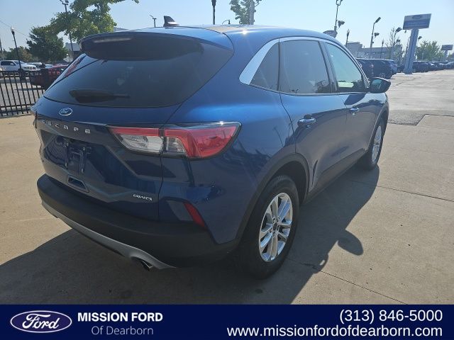 2022 Ford Escape SE 3