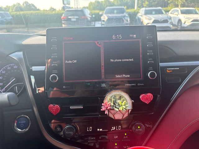 2022 Toyota Camry XSE - Photo 12