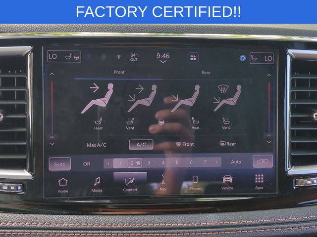 Used 2025 Black Chrysler Pinnacle image 27