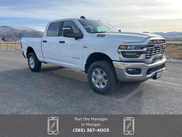 2026 RAM 3500 Big Horn Crew Cab 4WD