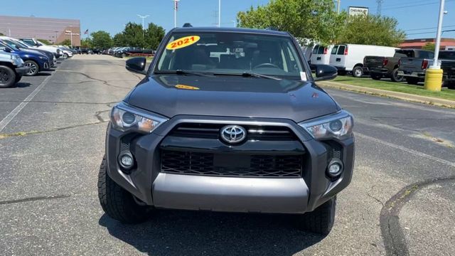 2021 Toyota 4Runner SR5 Premium 3