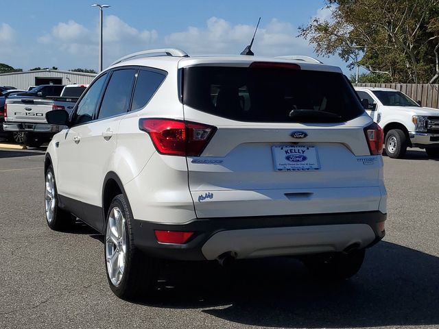 2019 Ford Escape Titanium 9