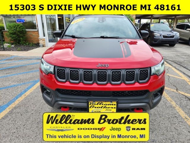 2023 Jeep Compass Trailhawk - Redline Pearlcoat exterior view 8