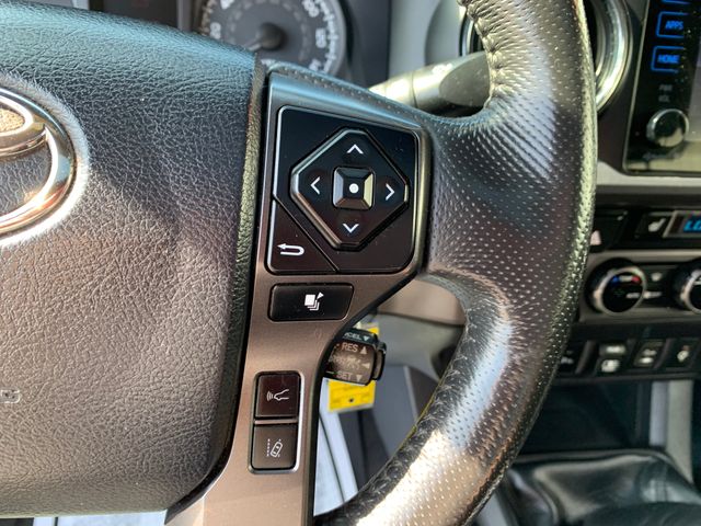 Used 2018 Toyota Tacoma Truck