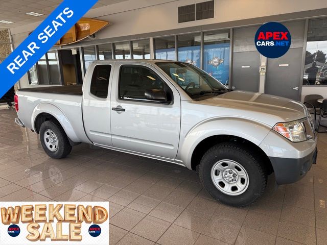 Brilliant Silver 2016 Nissan Frontier Pickup Truck 4X2 5-Speed Automatic Overdrive