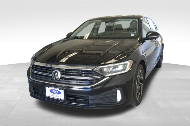 Black 2023 Volkswagen Jetta Sedan Front-Wheel Drive 8-Speed Automatic