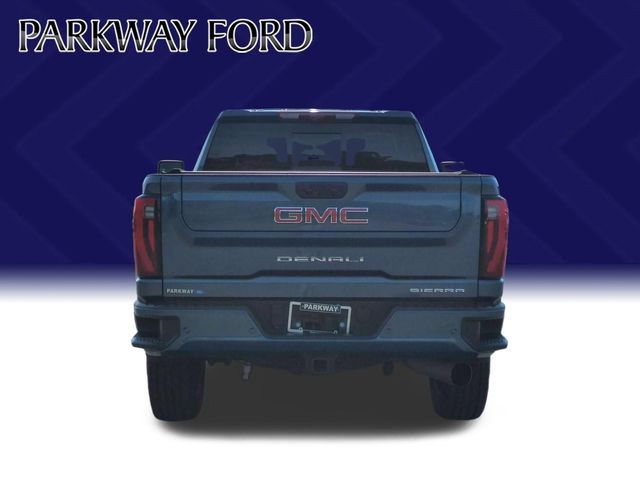 Used 2024 Blue GMC Denali image 4