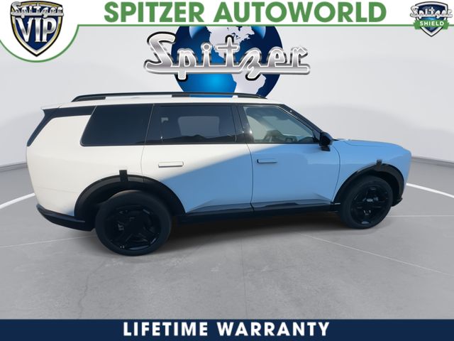 New 2027 White Kia X-Line SX Prestige image 10