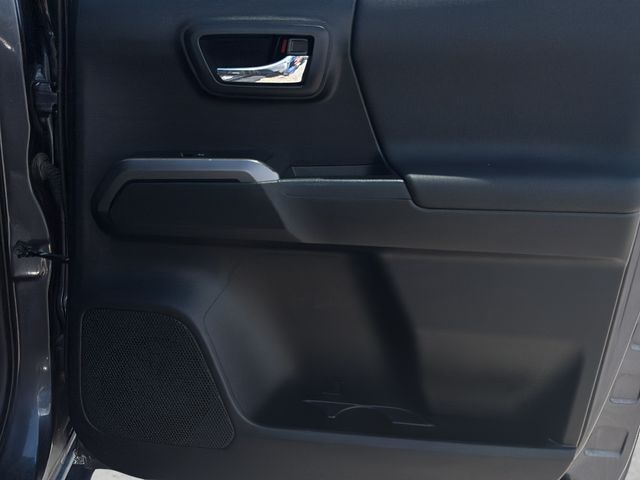 Used 2018 Toyota Tacoma Truck