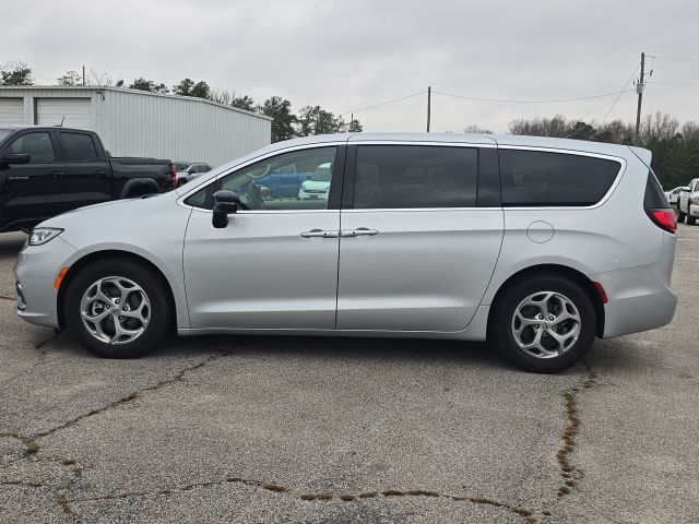 2024 Chrysler Pacifica Limited:B02071