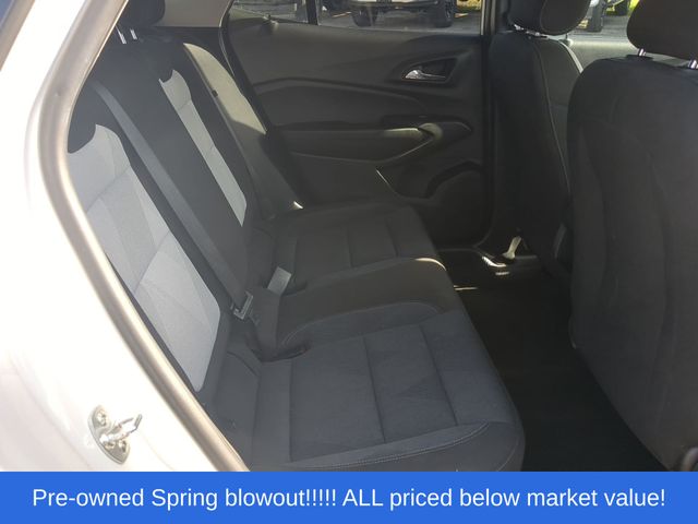 Used 2025 Summit White Chevrolet LS image 40