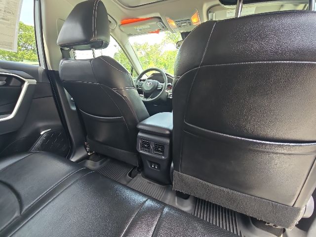 2019 Toyota RAV4 XLE:168550A