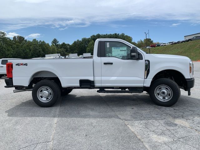 2024 Ford F-350SD XL 6