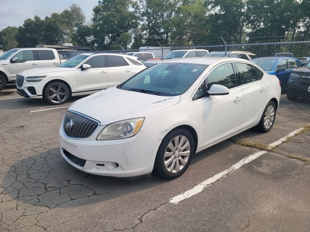 Summit White 2016 Buick Verano Sedan Front-Wheel Drive 6-Speed Automatic Overdrive