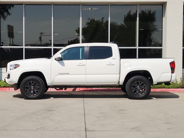 2022 Toyota Tacoma SR5 4