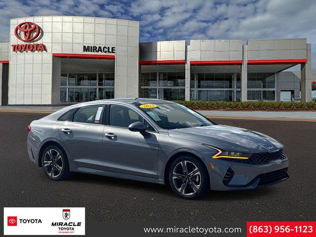 2023 Kia Optima EX FWD's photo