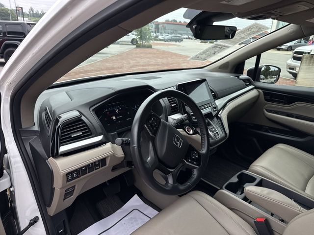 Used 2024 Honda Odyssey Van