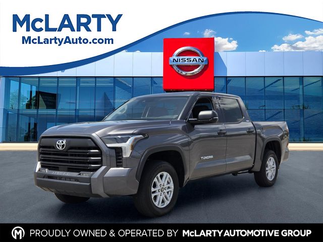 2023 Toyota Tundra SR5 CrewMax Cab 4WD