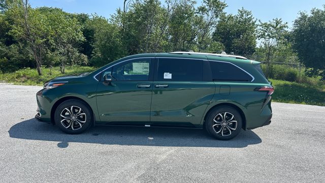 New 2026 Toyota Sienna Van