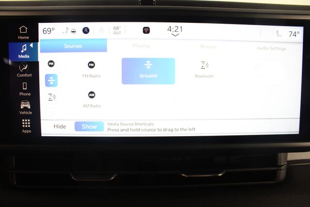 View vehicle photo 5