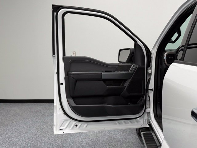 Used 2024 White Ford XLT image 10