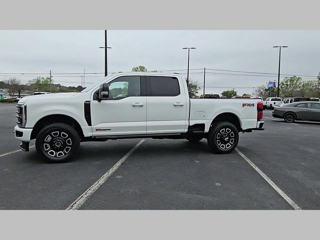 2026 Ford F-350 Super Duty Platinum