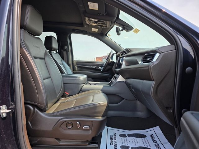 2022 GMC Yukon XL 4WD Denali