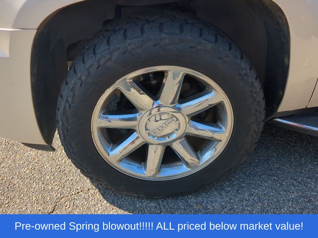 Used 2013 White GMC Denali image 9
