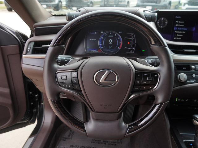 Used 2021 Lexus ES Sedan