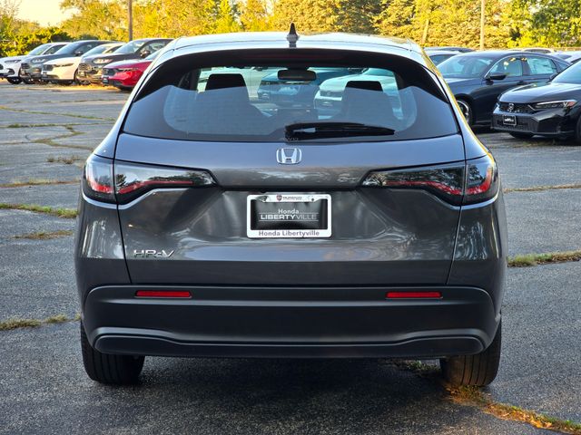 2025 Honda HR-V LX 14