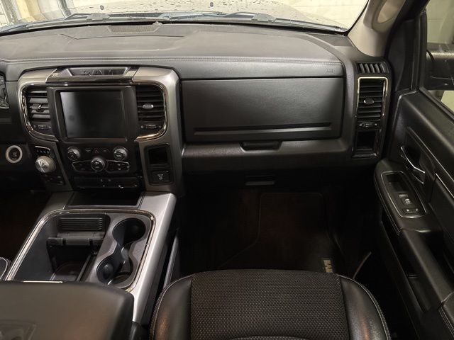 2016 RAM 1500 Sport photo