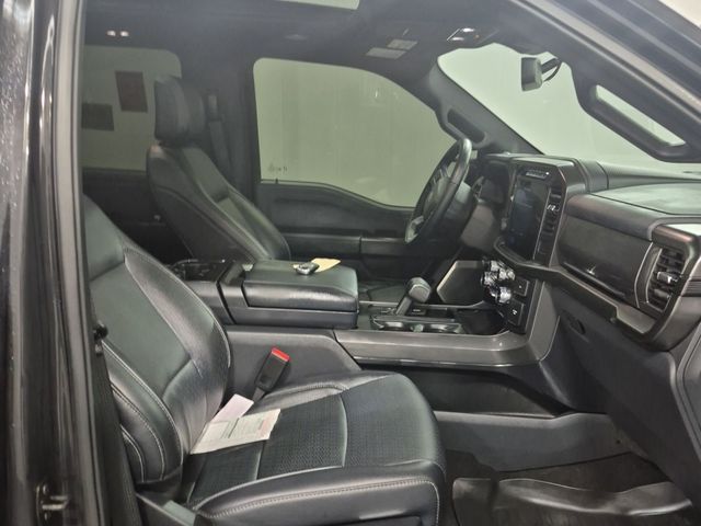 2024 Agate Black Metallic Ford F-150 Lariat 4X4 Truck
