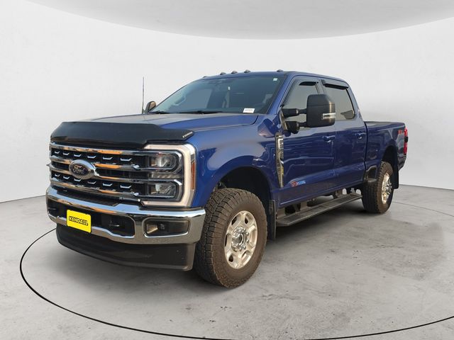 2026 Ford F-350 Super Duty XLT Crew Cab 4WD