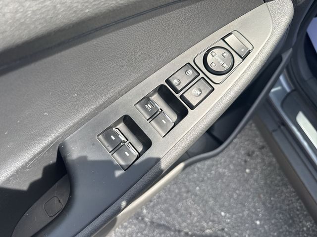 Used 2016 Gray Hyundai Limited image 17