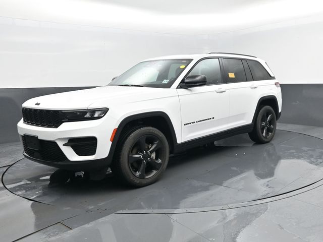  2023 Jeep Grand Cherokee Altitude X 4WD   