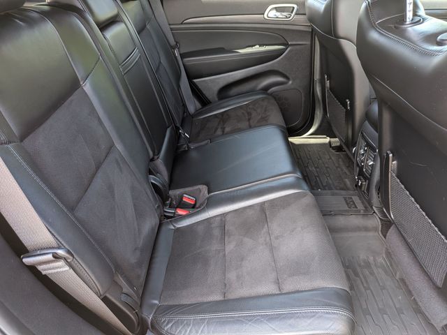 2020 Jeep Grand Cherokee - Image 31