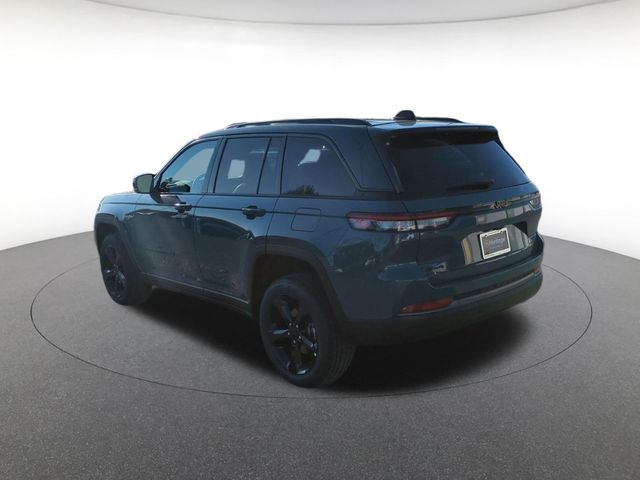new 2026 Jeep Grand Cherokee car, priced at $43,550