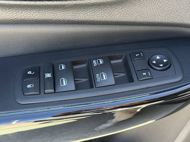 2023 Jeep Cherokee Altitude White at Wharton Chevrolet GMC