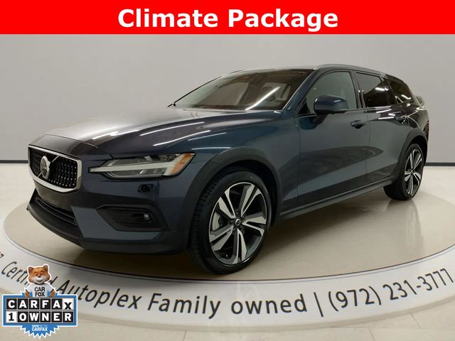 Denim Blue Metallic 2025 Volvo V60 Cross Country B5 Plus AWD Wagon All-Wheel Drive Automatic