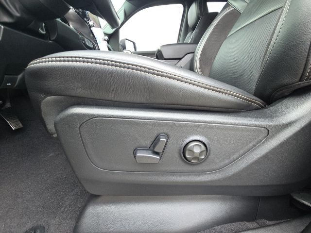 2025 Ram 1500 RHO:168701A