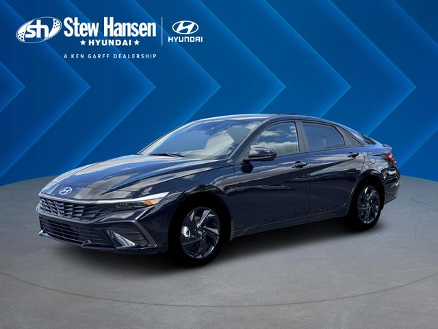 New 2026 Black Hyundai SEL Sport image 2