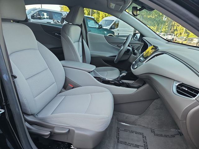 Used 2024 Black Chevrolet LS image 10