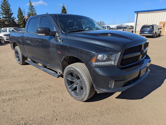 2018 Brilliant Black Crystal Pearlcoat Ram 1500 Sport 4X4 Truck