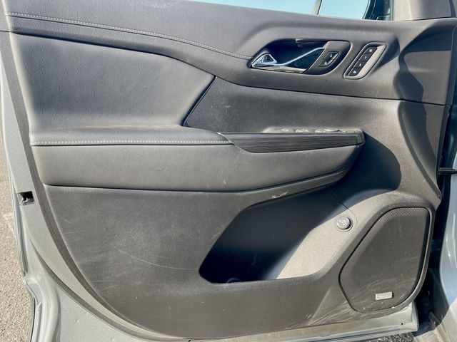 Used 2023 GMC Acadia For Sale in Livonia, MI