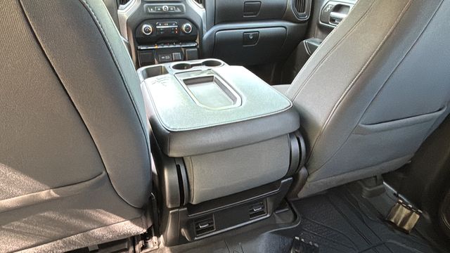 Used 2022 Black Chevrolet Custom image 20