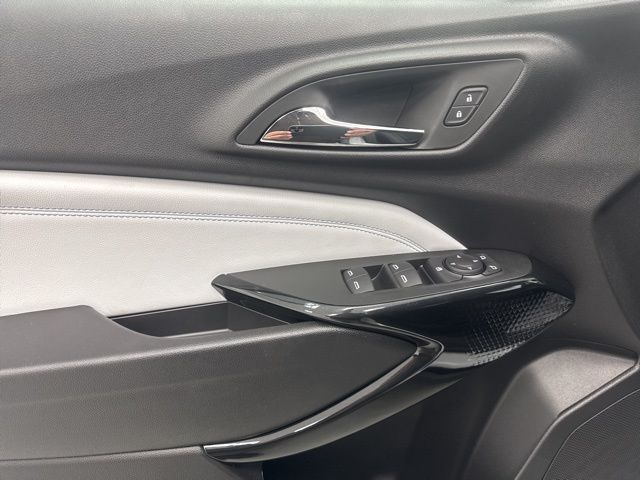 new 2026 Chevrolet Trax car, priced at $23,885