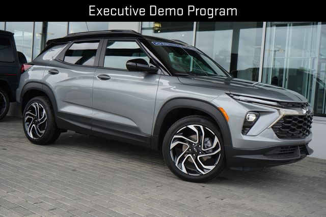 Sterling Gray Metallic 2026 Chevrolet Trailblazer SUV / Crossover Four-Wheel Drive 9-Speed Automatic
