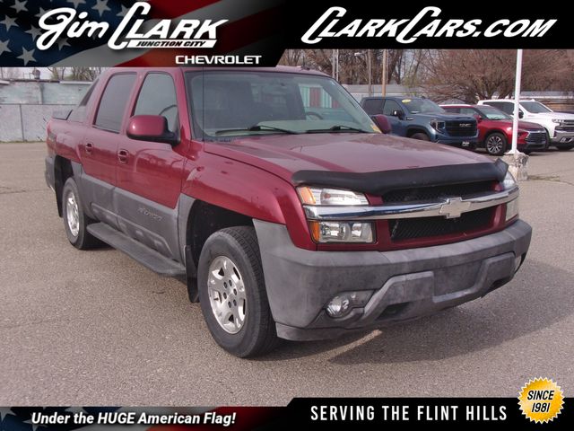 Sport Red Metallic 2004 Chevrolet Avalanche 1500 4WD Pickup Truck Four-Wheel Drive 4-Speed Automatic Overdrive
