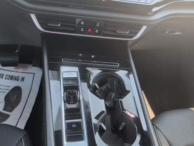 2024 VOLKSWAGEN ATLAS CROSS SPORT SE • 2.0L TURBO • FWD CLEAN CARFAX • 1 OWNER PANORAMIC SUNROOF • APPLE CARPLAY • ADAPTIVE CRUISE • BLIND SPOT MONITOR Thumbnail